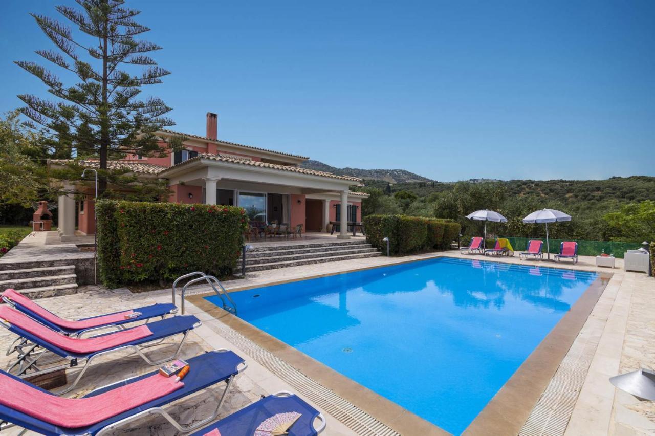Villa Kanali Kassiopi Bagian luar foto