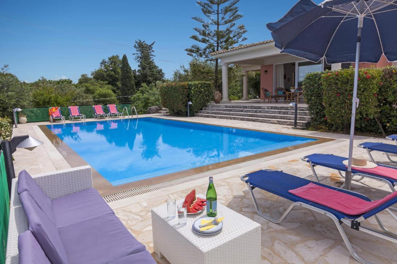 Villa Kanali Kassiopi Bagian luar foto