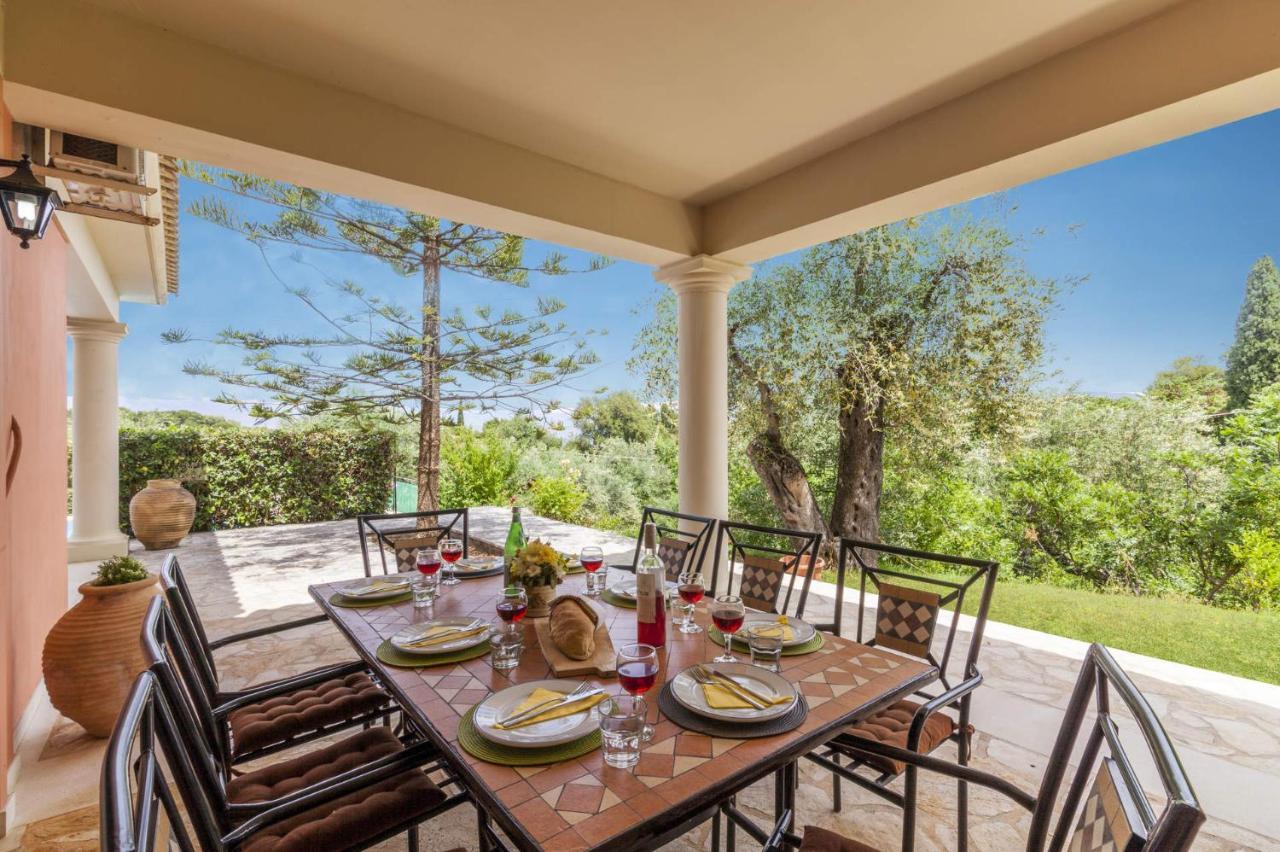 Villa Kanali Kassiopi Bagian luar foto